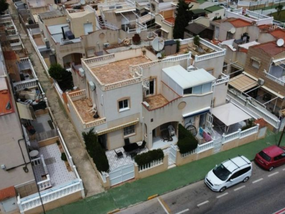 3-bedroom Duplex In Torrevieja, Spain (85 M²)