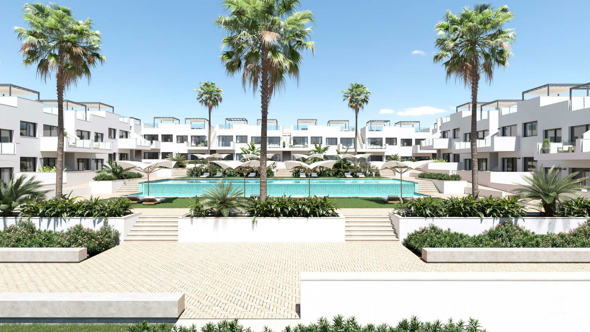 2-bedroom Bungalow In Torrevieja, Spain (130 M²)