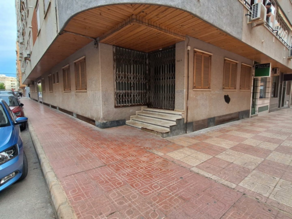 Apartment In Torrevieja