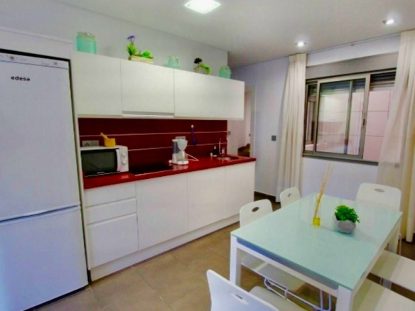 2-bedroom Apartment In Guardamar Del Segura, Spain (67 M²)