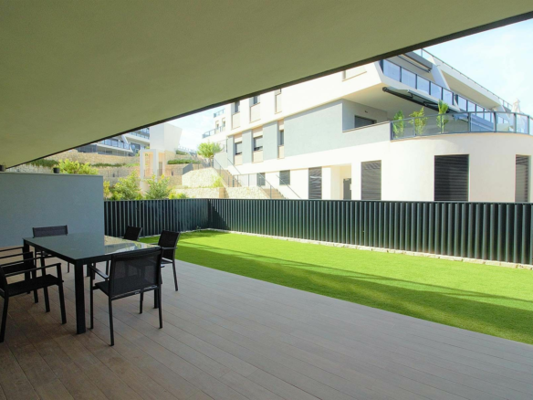 3-bedroom Apartment In Santa Pola, Spain (93 M²)