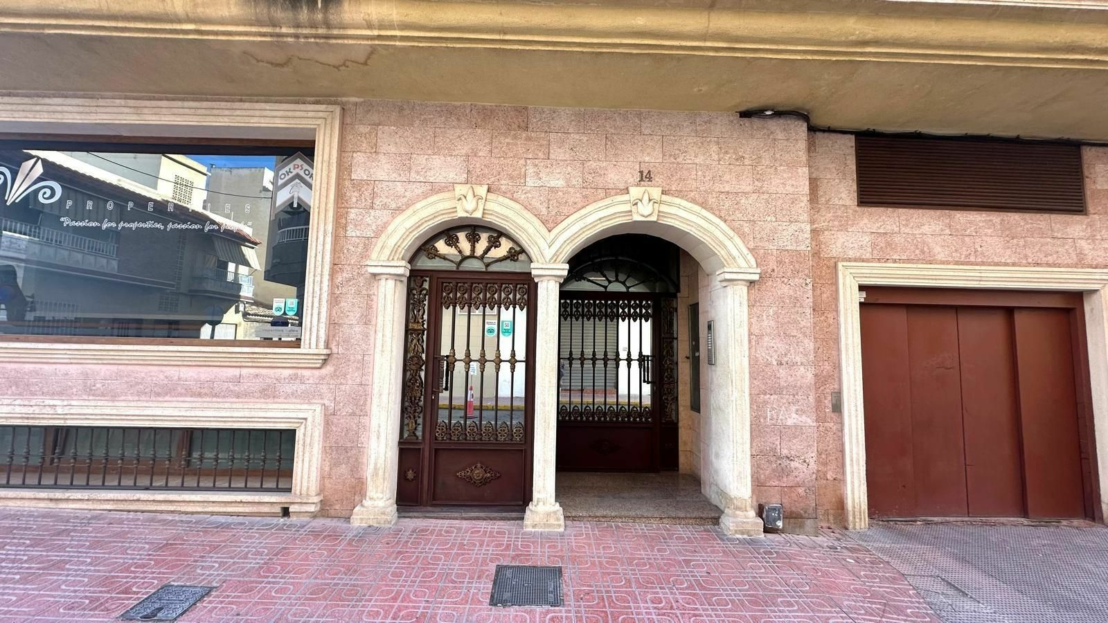 4-bedroom Penthouse In Torrevieja, Spain (189 M²)