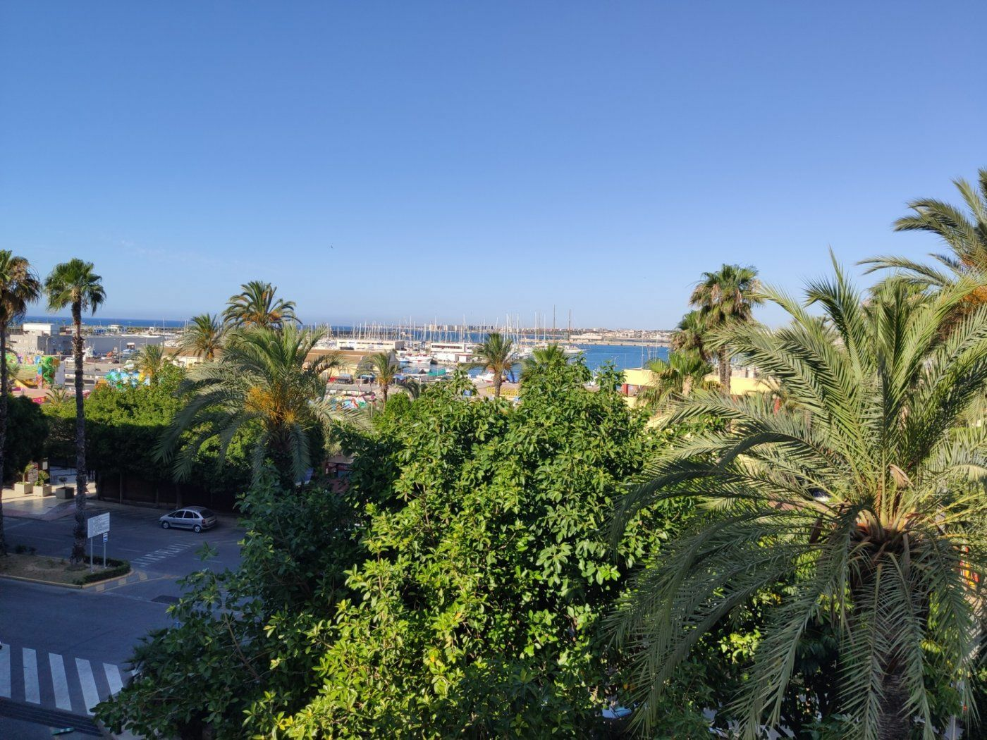 3-bedroom Apartment In Torrevieja, Spain (140 M²)