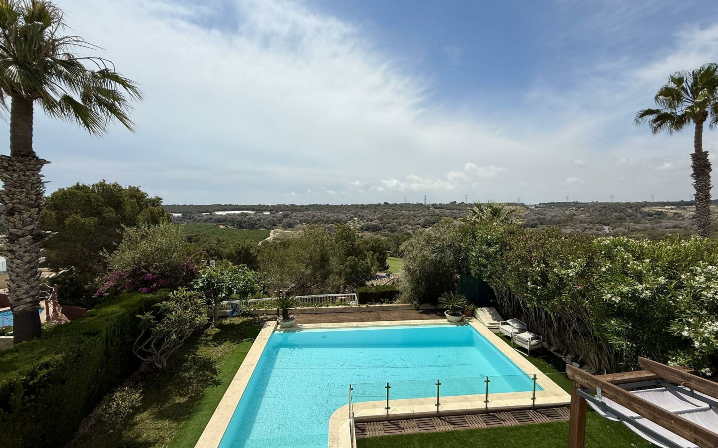 4-bedroom Villa In Orihuela Costa, Spain (137 M²)
