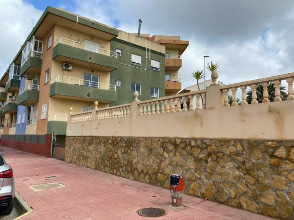 2-bedroom Apartment In San Miguel De Salinas, Spain (75 M²)