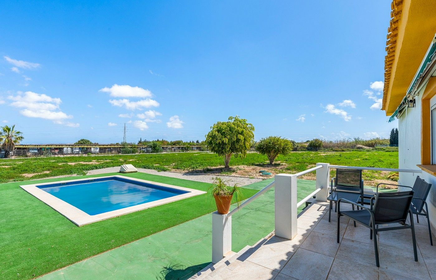 6-bedroom Villa In Los Montesinos, Spain (340 M²)