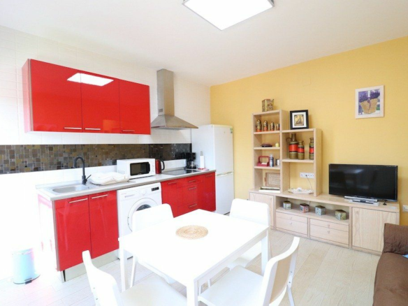 5-bedroom Villa In Torrevieja, Spain (380 M²)