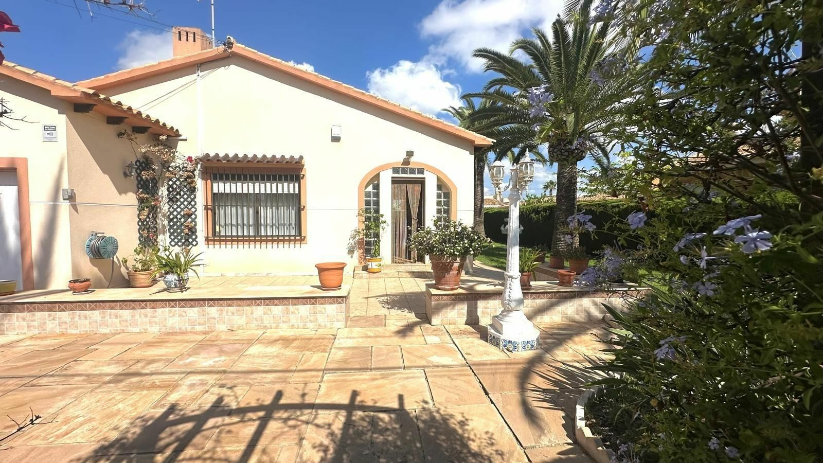 3-bedroom Villa In Cabo Roig, Spain (141 M²)