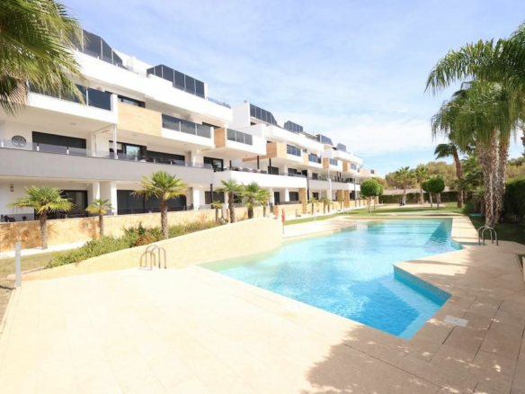 2-bedroom Apartment In Orihuela Costa, Spain (113 M²)