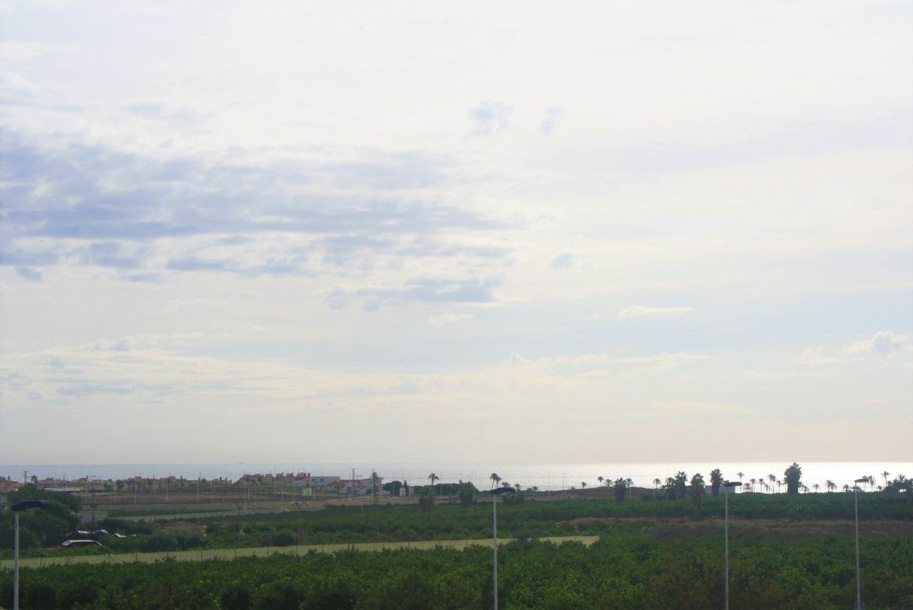 3-bedroom House In Torrevieja, Spain (225 M²)