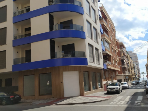 2-bedroom Apartment In Torrevieja, Spain (88 M²)