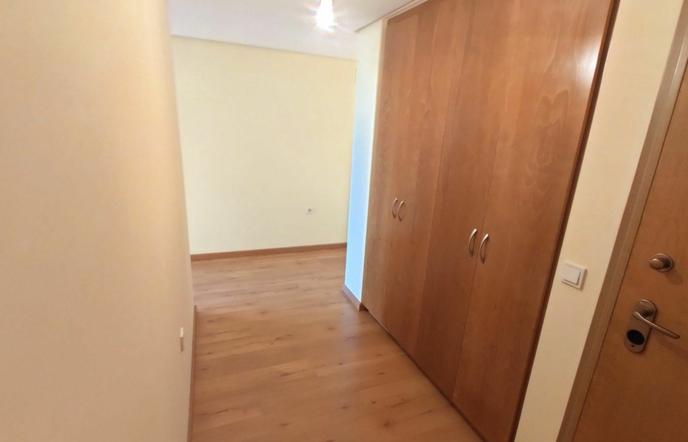 3-bedroom Apartment In Torrevieja, Spain (140 M²)
