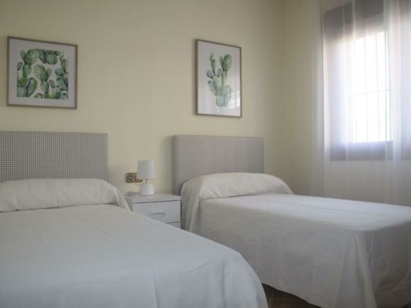 3-bedroom Villa In Torrevieja, Spain (319 M²)