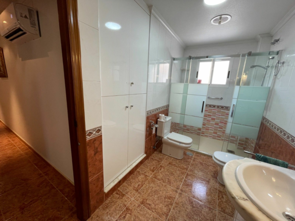 5-bedroom House In Formentera Del Segura, Spain (400 M²)