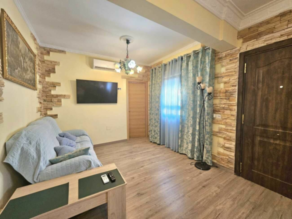3-bedroom Villa In Torrevieja, Spain (74 M²)