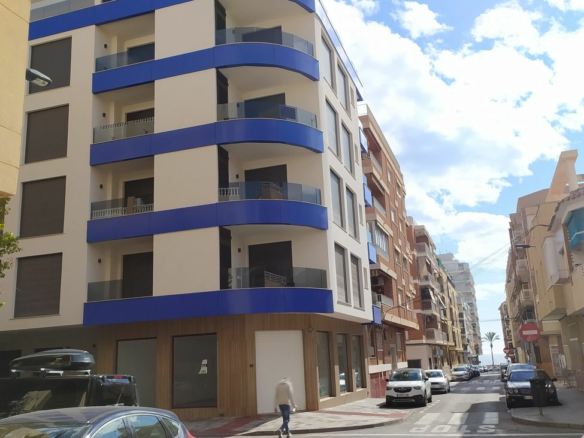 2-bedroom Apartment In Torrevieja, Spain (88 M²)