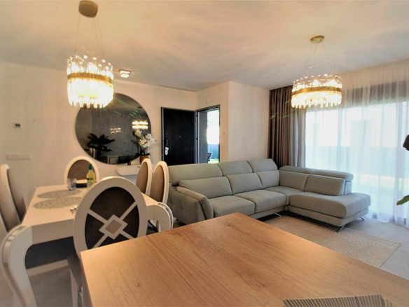 3-bedroom Apartment In Santa Pola, Spain (93 M²)
