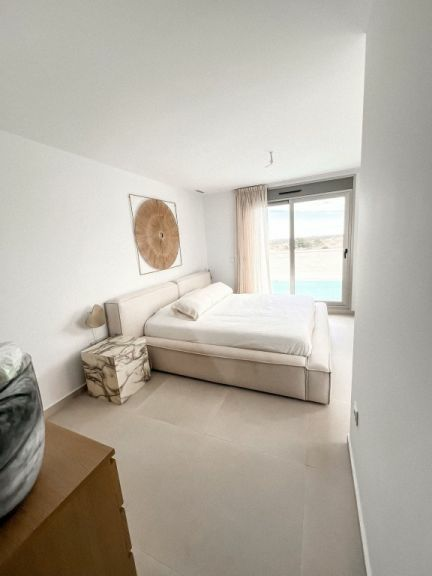 4-bedroom Villa In San Miguel De Salinas, Spain (263 M²)