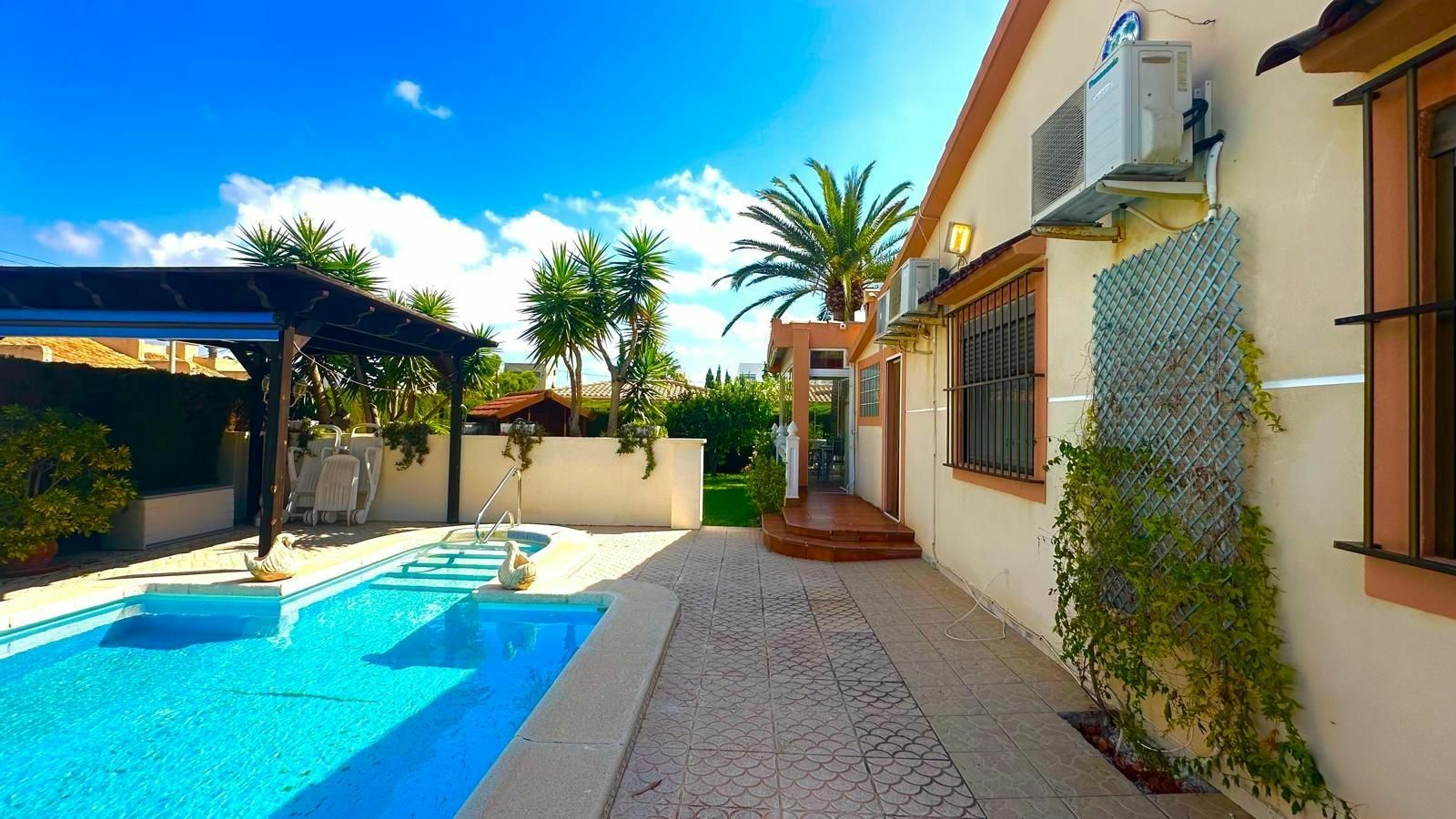3-bedroom Villa In Cabo Roig, Spain (141 M²)