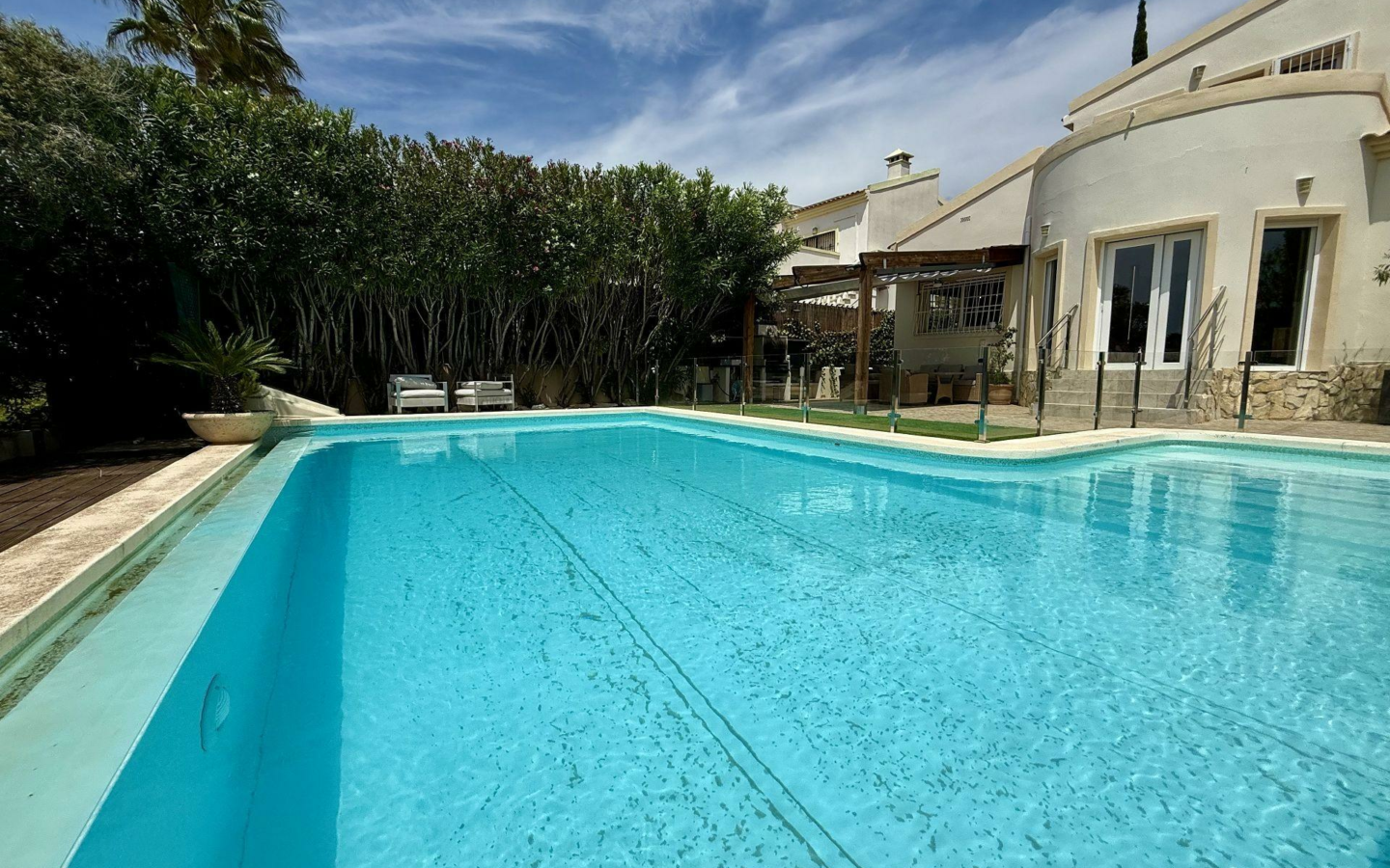 4-bedroom Villa In Orihuela Costa, Spain (137 M²)