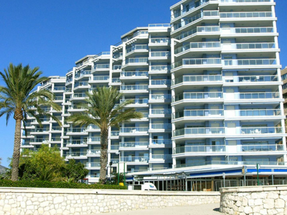 3-bedroom Penthouse In Calpe, Spain (134 M²)