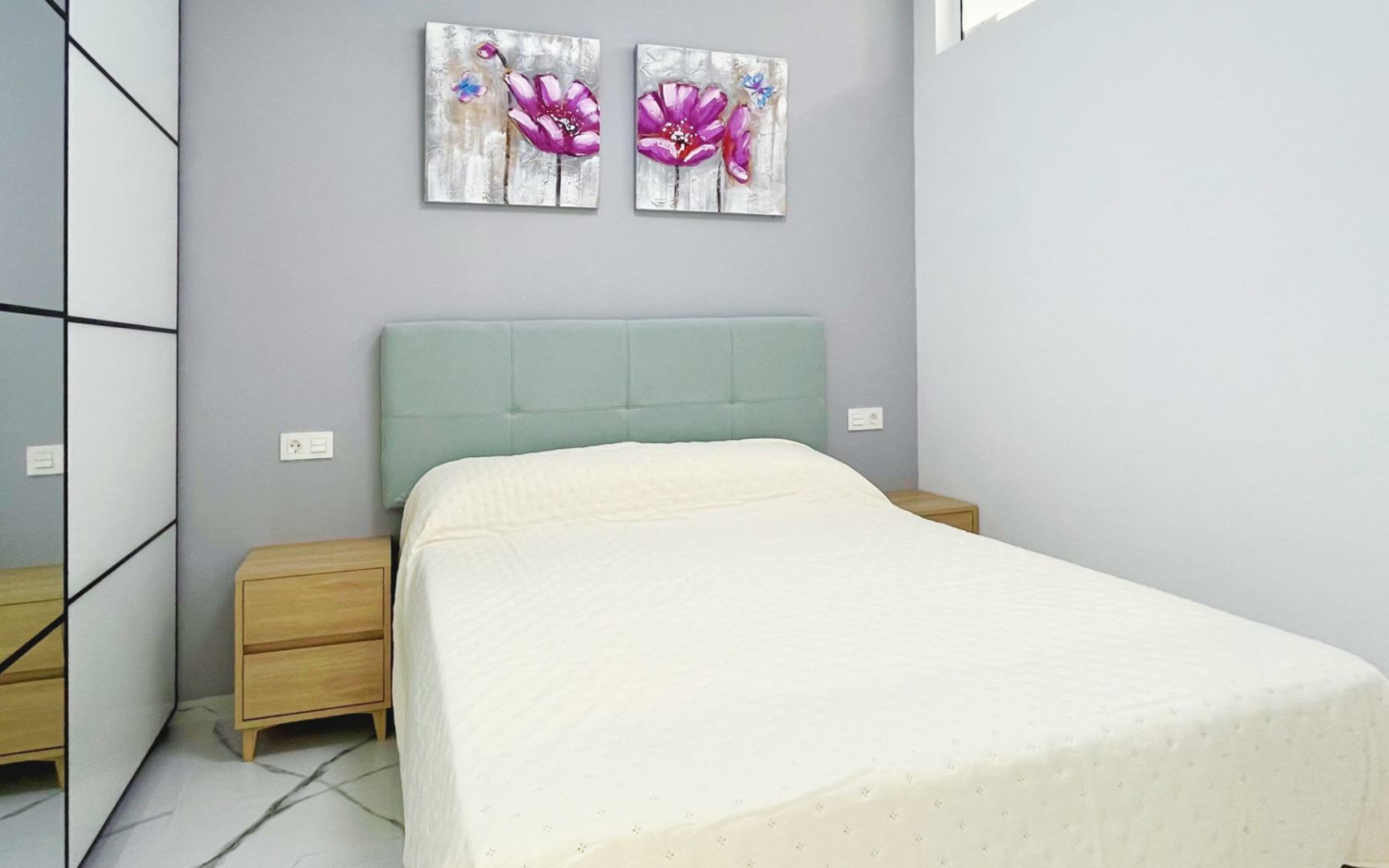 2-bedroom Apartment In Torrevieja, Spain (90 M²)