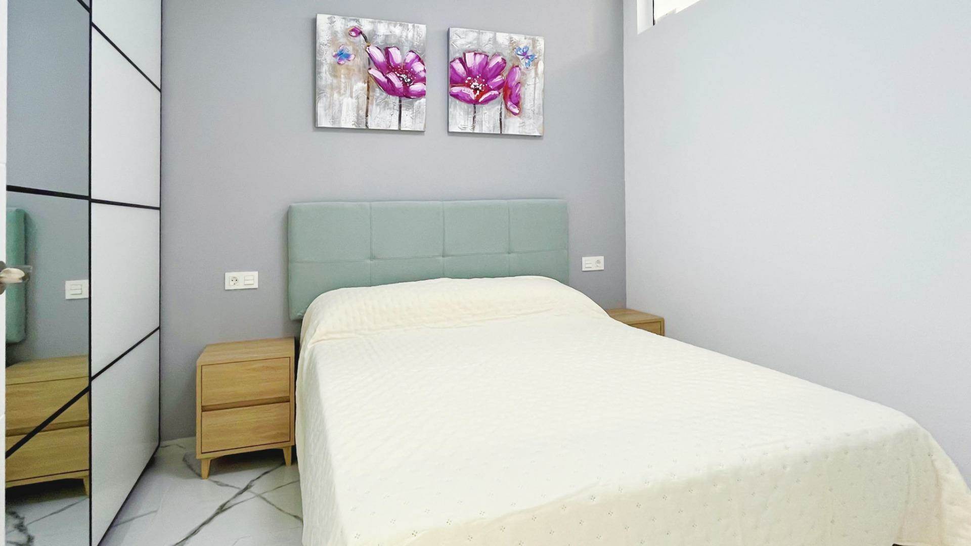 2-bedroom Apartment In Torrevieja, Spain (90 M²)