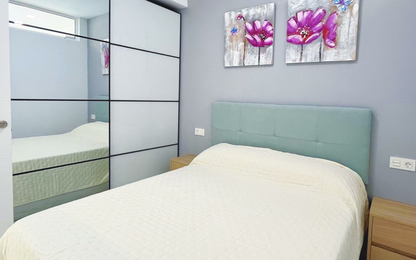 2-bedroom Apartment In Torrevieja, Spain (90 M²)