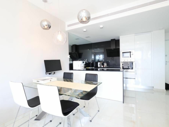 2-bedroom Apartment In Orihuela Costa, Spain (113 M²)