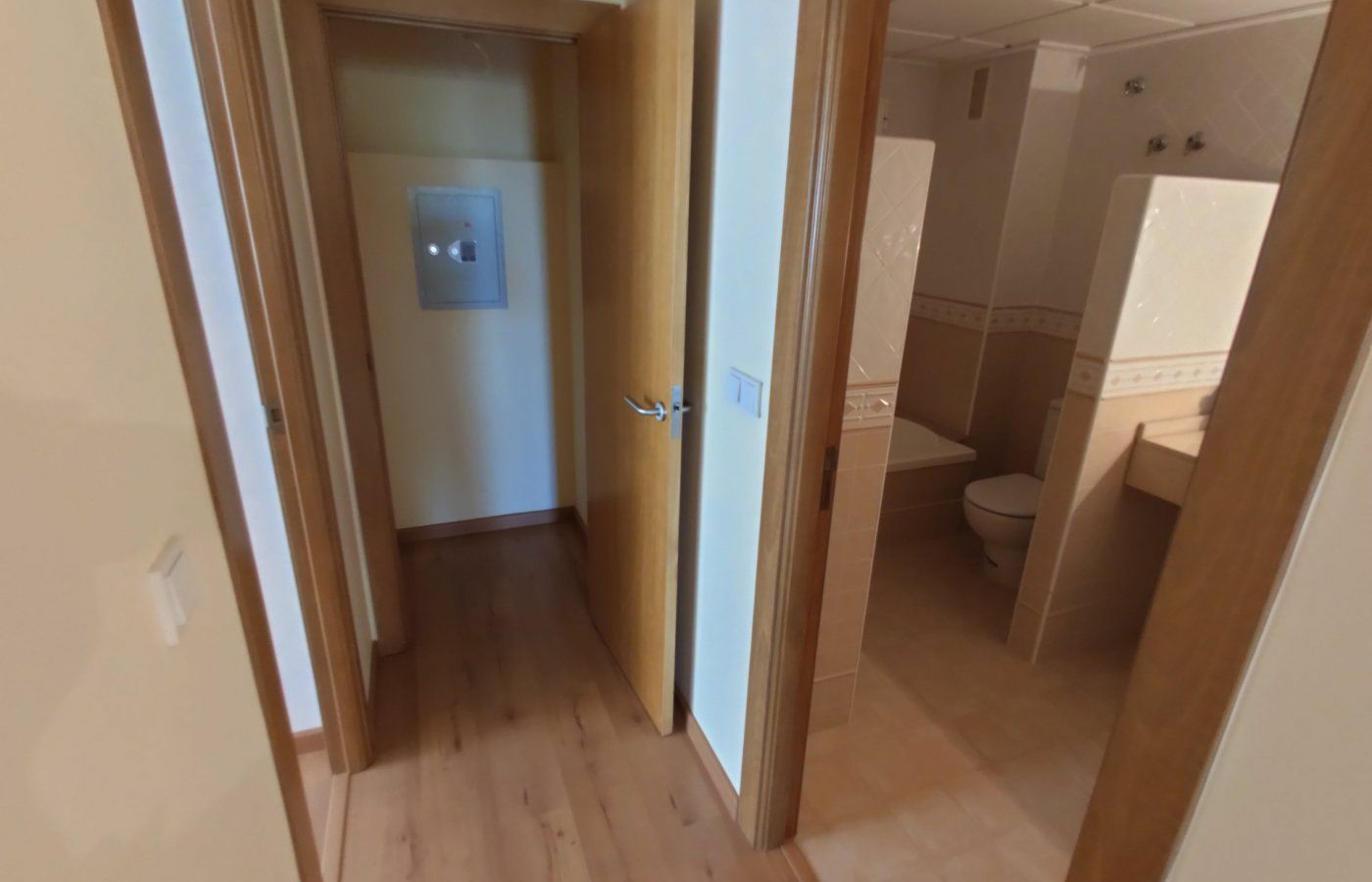 3-bedroom Apartment In Torrevieja, Spain (140 M²)
