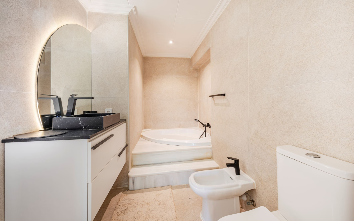 8-bedroom Finca In Binissalem, Spain (472 M²)