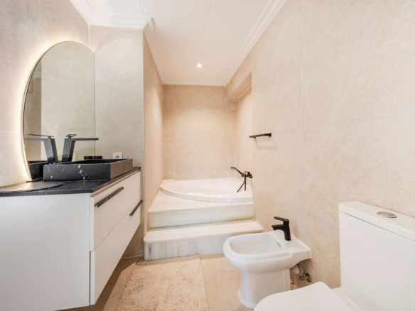 8-bedroom Finca In Binissalem, Spain (472 M²)