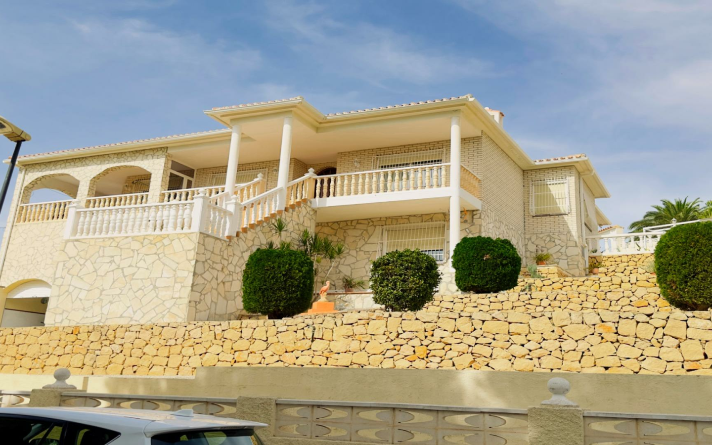 4-bedroom Villa In La Nucía, Spain (320 M²)
