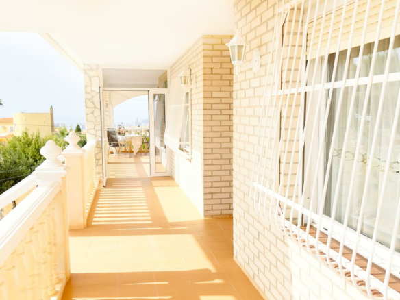 4-bedroom Villa In La Nucía, Spain (320 M²)
