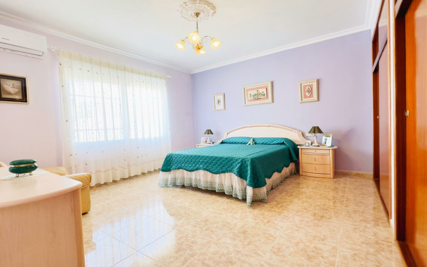 4-bedroom Villa In La Nucía, Spain (320 M²)