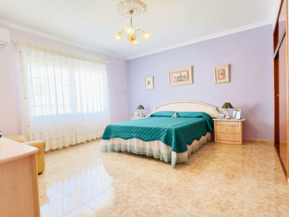 4-bedroom Villa In La Nucía, Spain (320 M²)