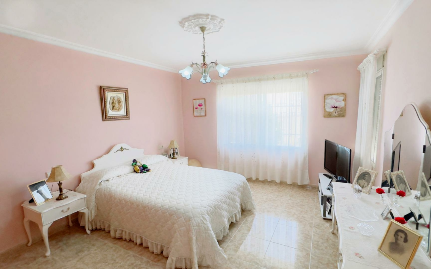 4-bedroom Villa In La Nucía, Spain (320 M²)
