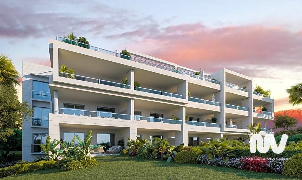 3-bedroom Flat In Mijas, Spain (121 M²)