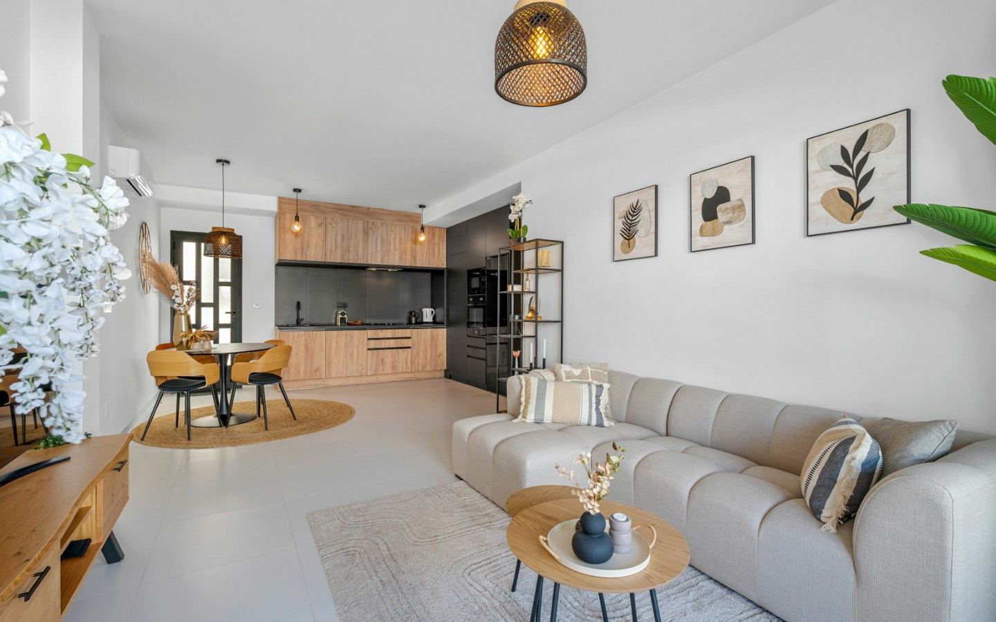 2-bedroom Apartment In San Miguel De Salinas, Spain (65 M²)