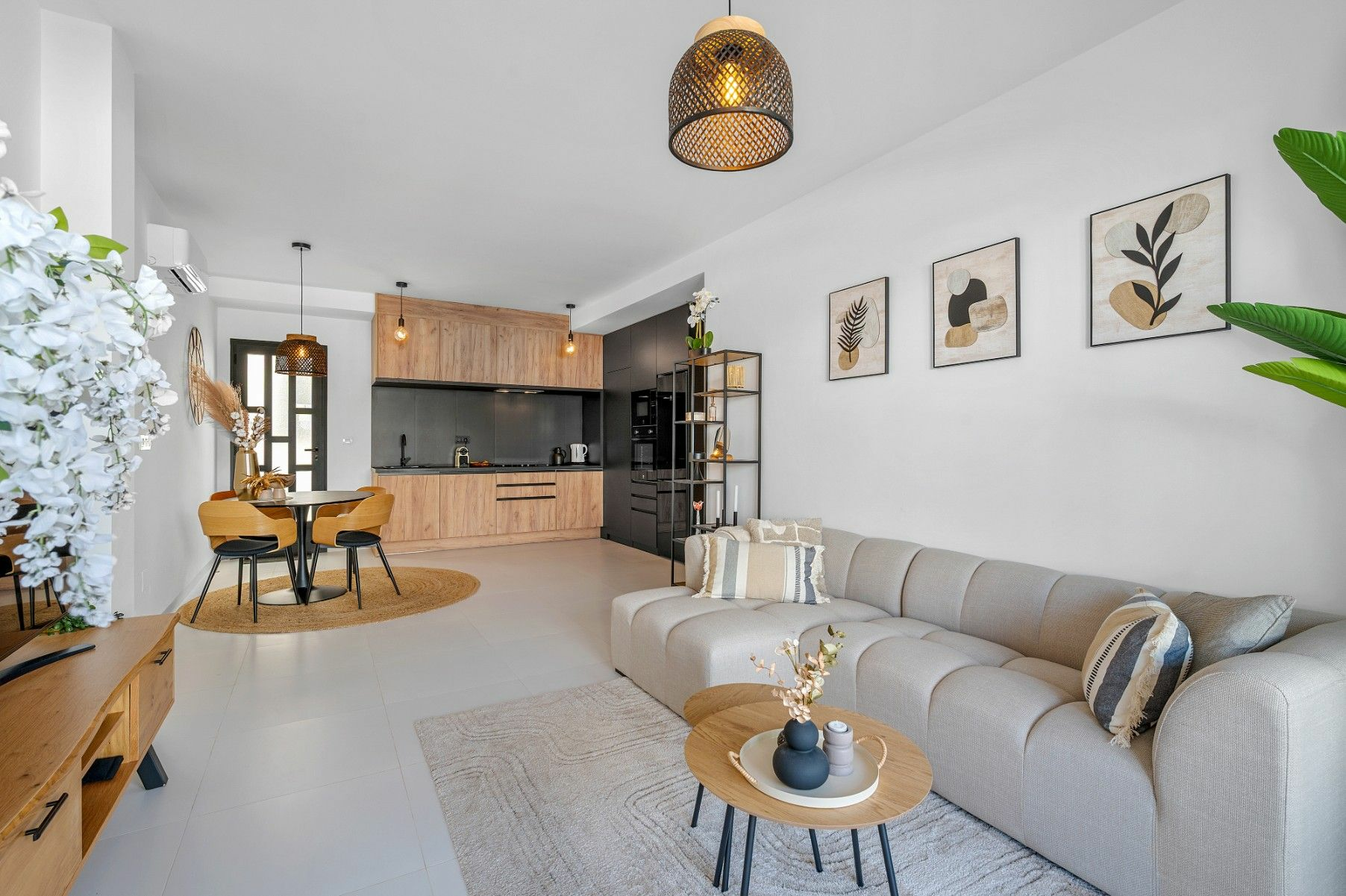 2-bedroom Apartment In San Miguel De Salinas, Spain (65 M²)