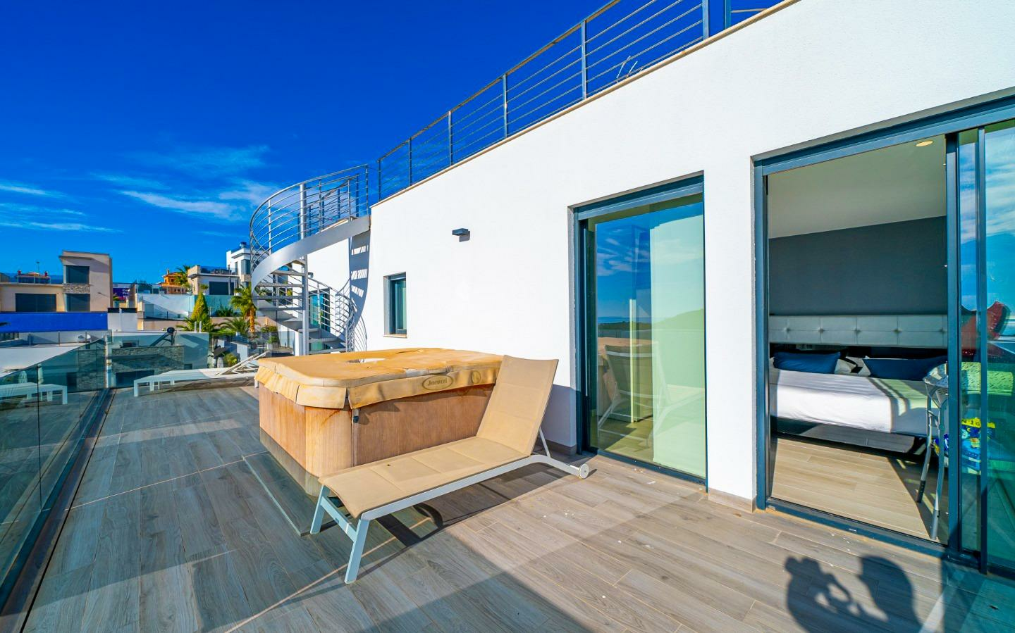 4-bedroom Terraced House In Finestrat, Spain (570 M²)