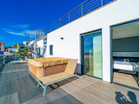 4-bedroom Terraced House In Finestrat, Spain (570 M²)
