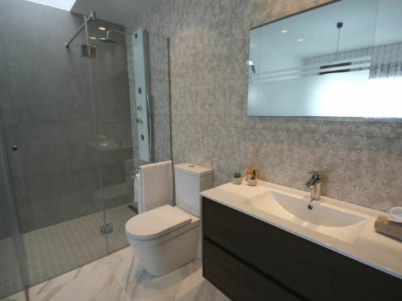 4-bedroom Villa In San Miguel De Salinas, Spain (197 M²)