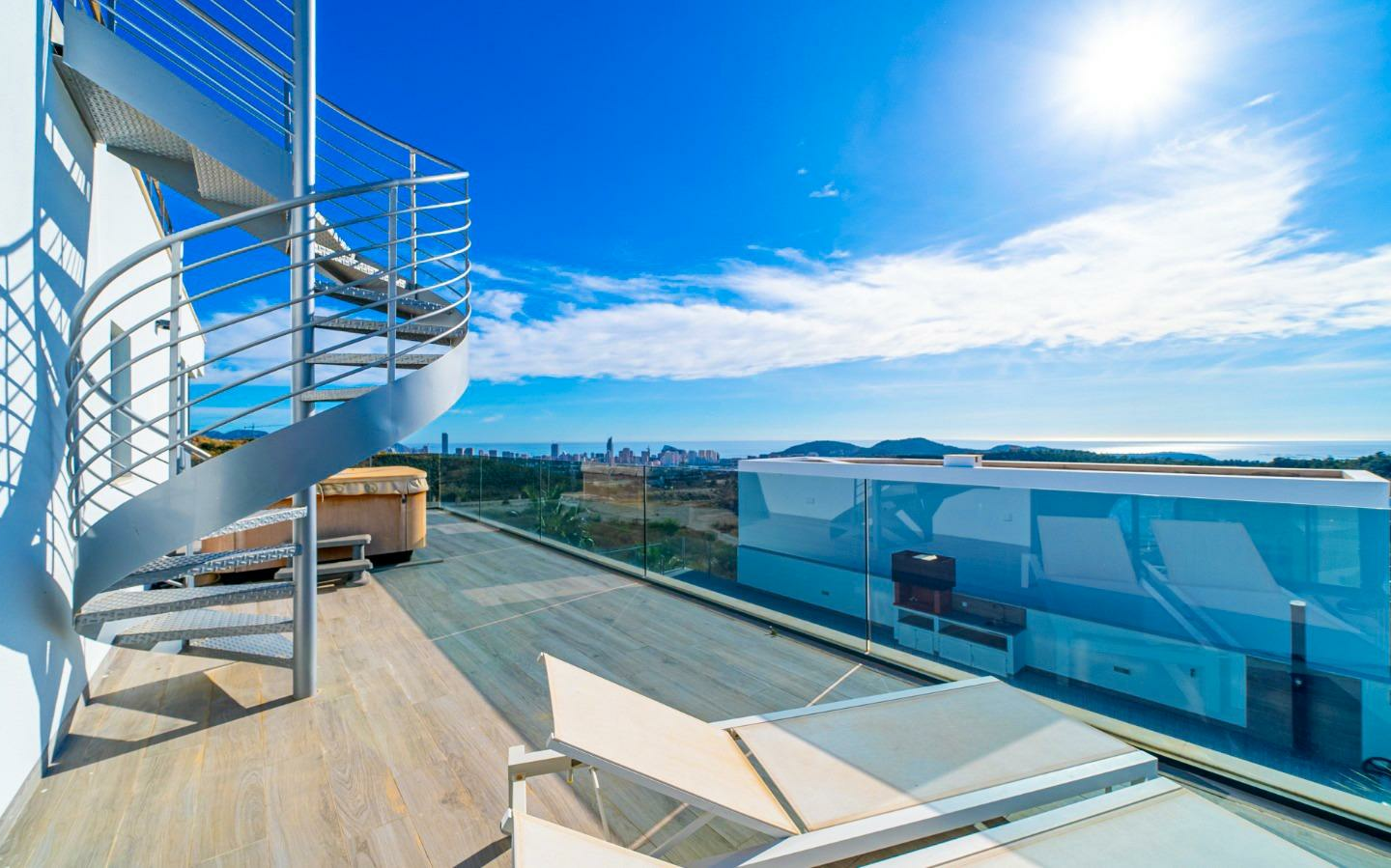 4-bedroom Terraced House In Finestrat, Spain (570 M²)
