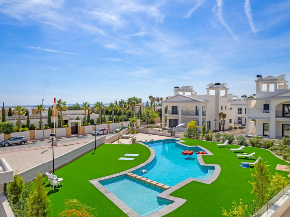 3-bedroom Apartment In Rojales, Spain (107 M²)