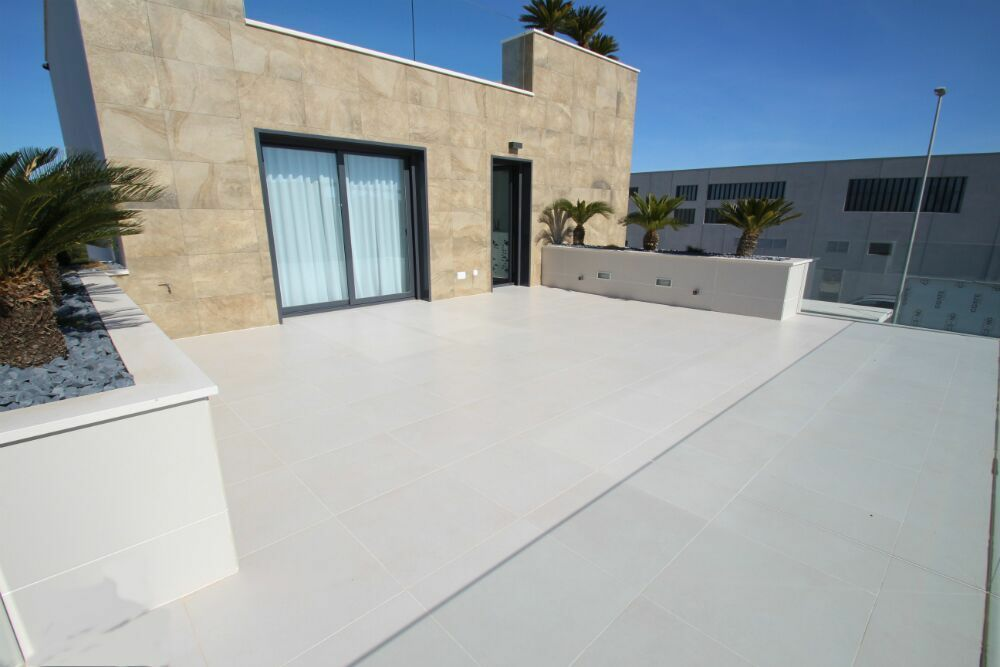 4-bedroom Villa In San Miguel De Salinas, Spain (197 M²)