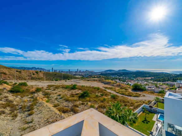 4-bedroom Terraced House In Finestrat, Spain (570 M²)