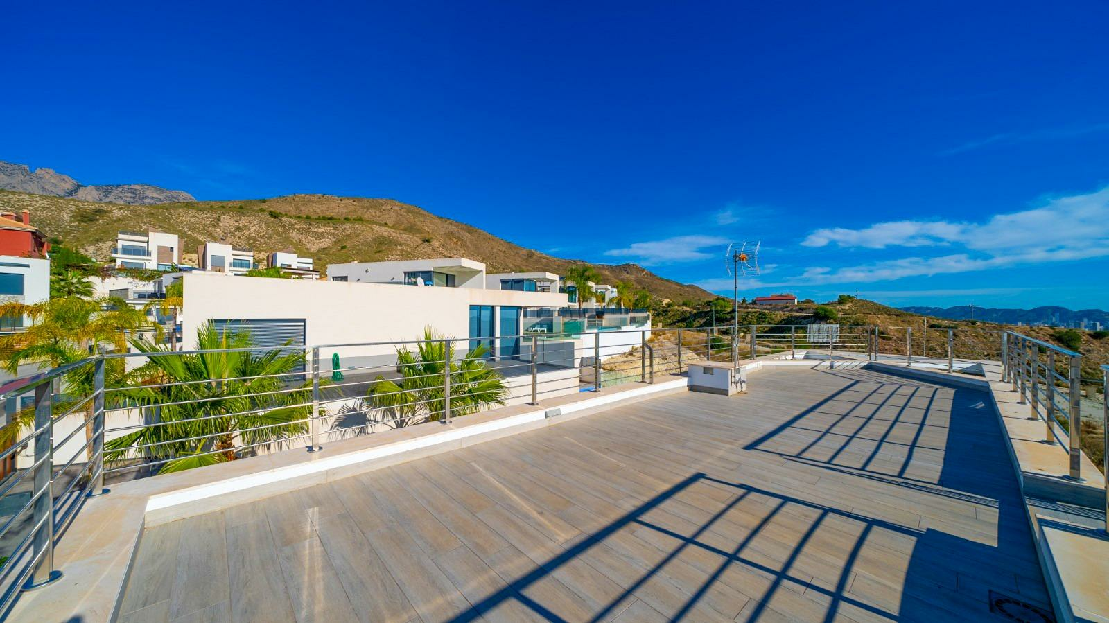 3-6-e92df2 4-bedroom Terraced House In Finestrat, Spain (570 M²)