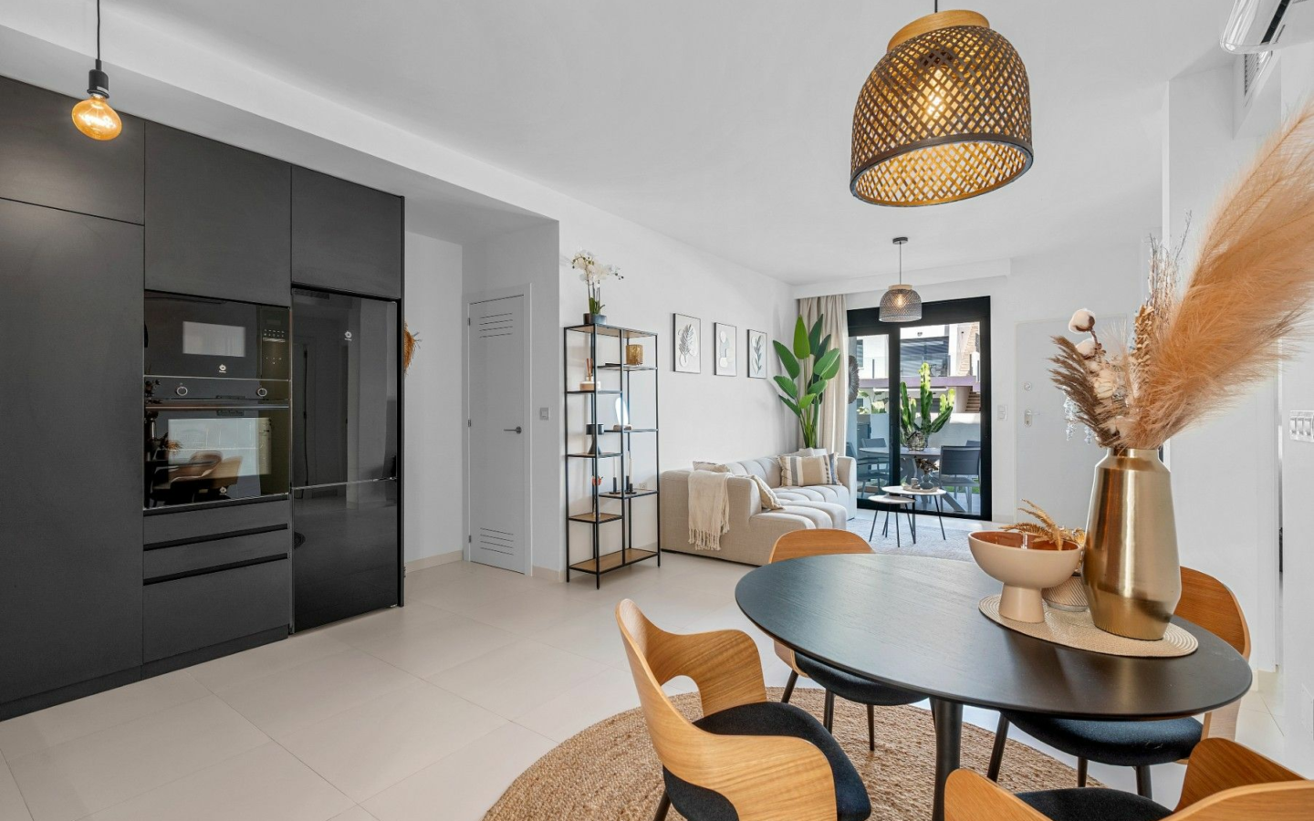2-bedroom Apartment In San Miguel De Salinas, Spain (65 M²)