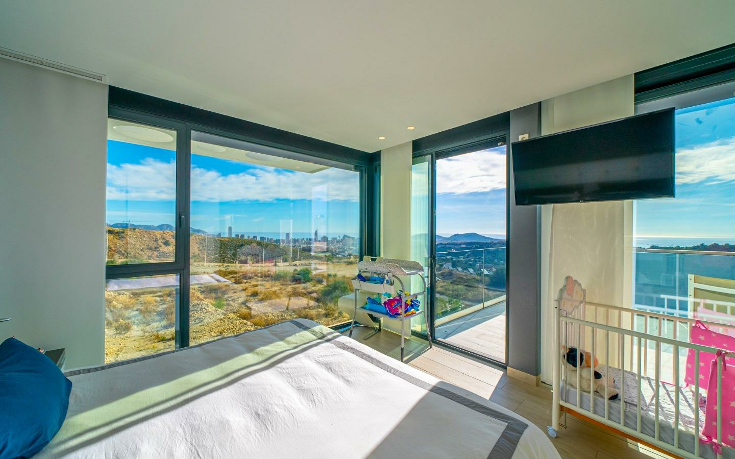 4-bedroom Terraced House In Finestrat, Spain (570 M²)